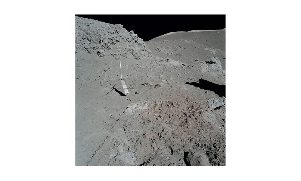 Orange soil on the moon ©NASA