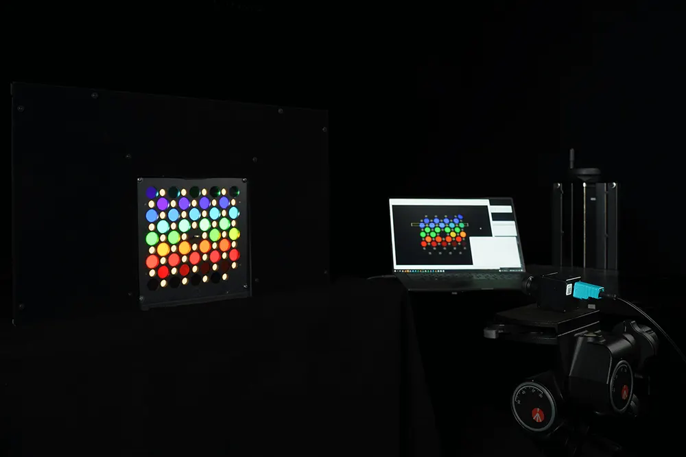 Testing color accuracy in a test lab