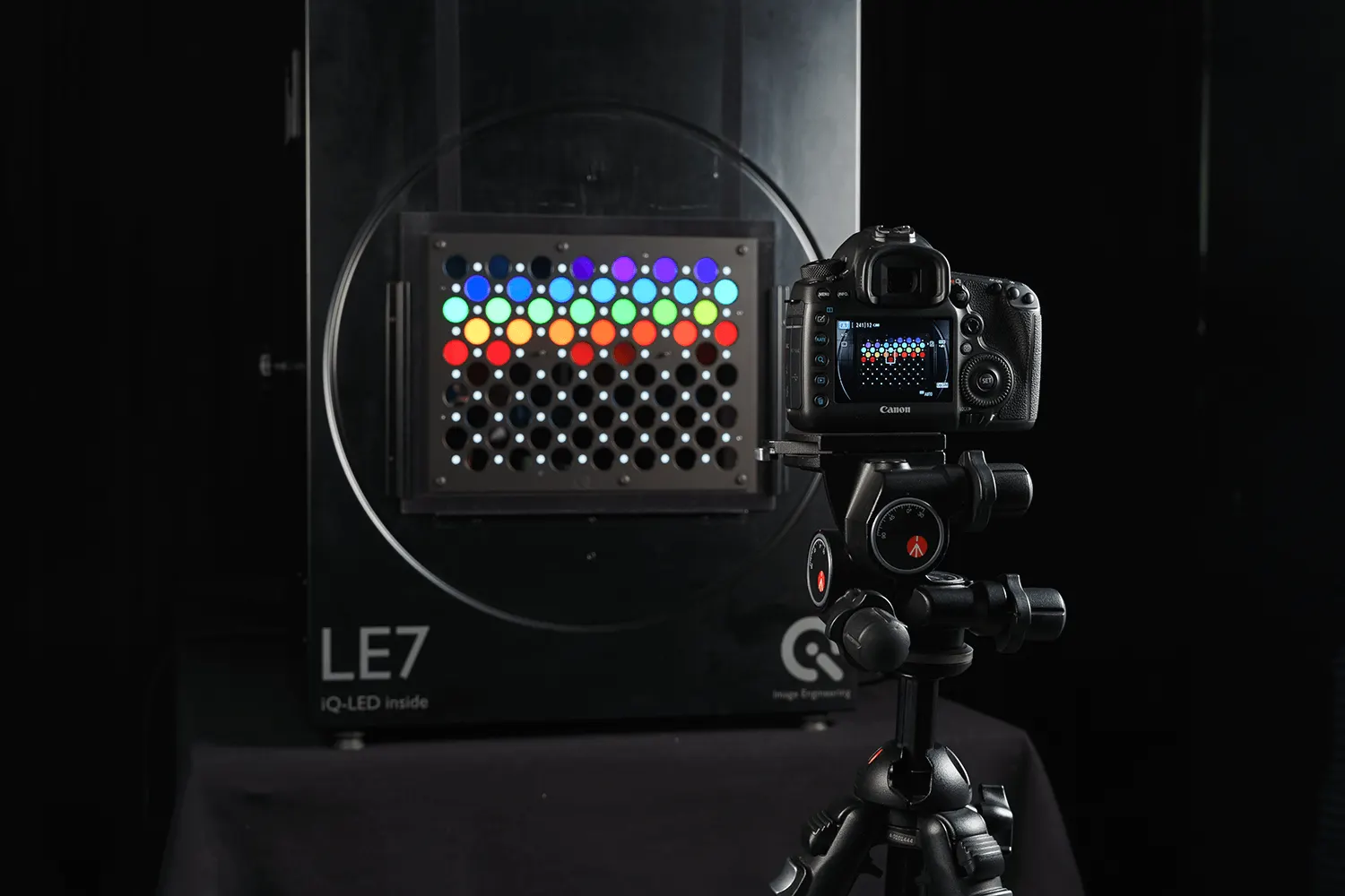 LE7 with the camSPECS plate
