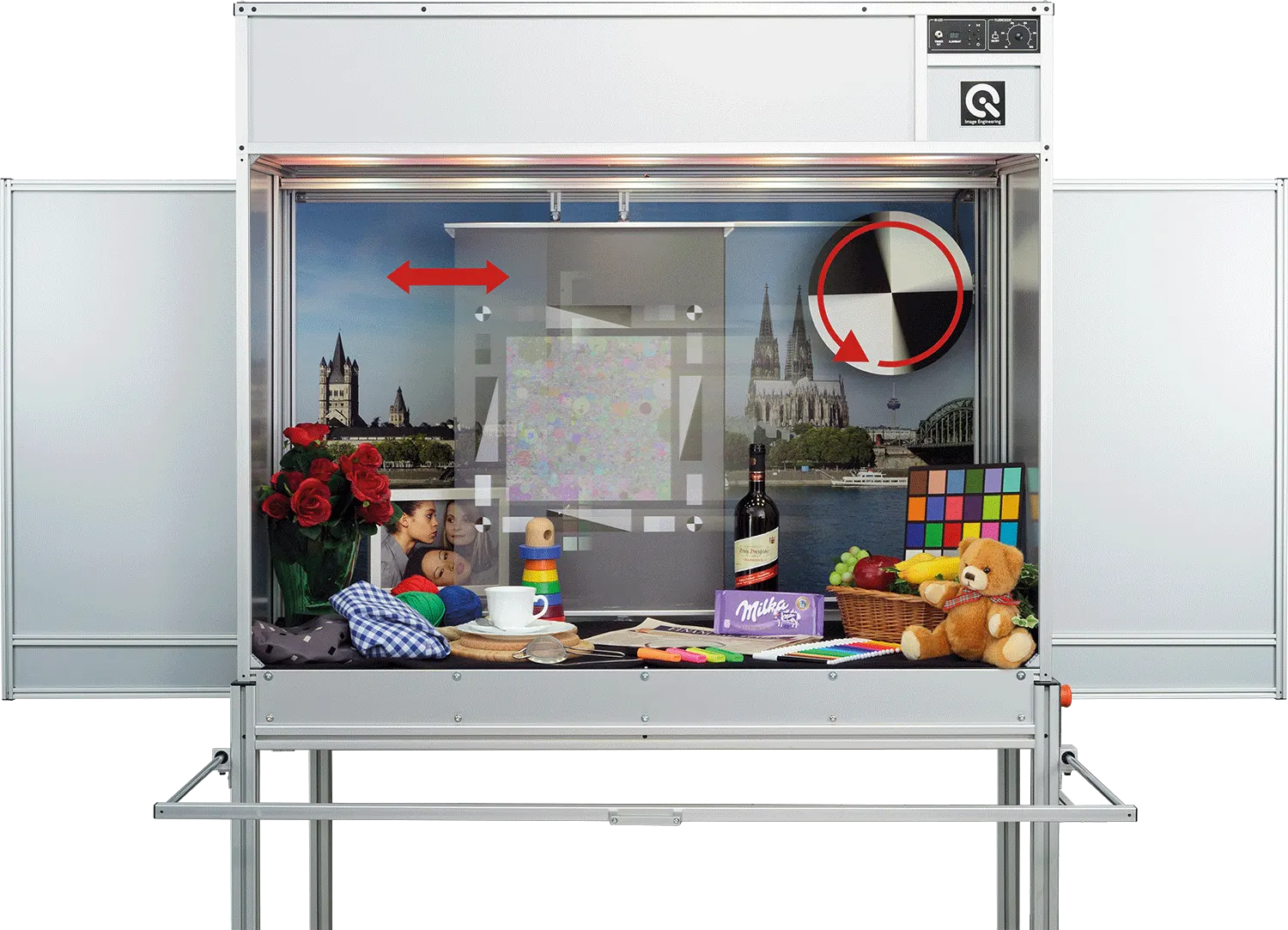 lightSTUDIO-LM with iQ-LED and moving targets